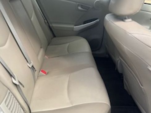 Used 2015 Toyota Prius Four image 19