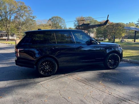 Used 2020 Land Rover Range Rover HSE image 5