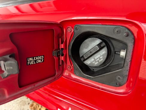 Used 1994 Toyota MR2 image 15