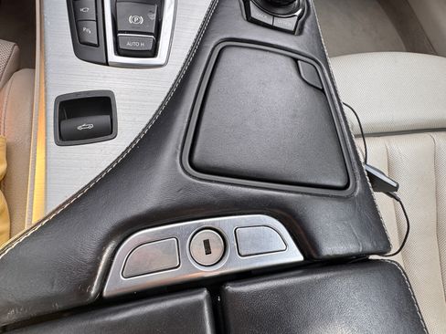Used 2014 BMW 640i xDrive Convertible AWD/4WD image 10