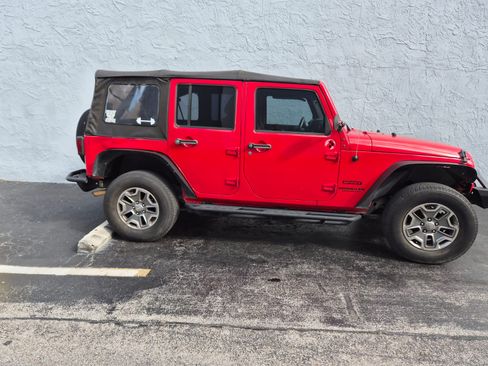 Used 2017 Jeep Wrangler Unlimited Sport image 19