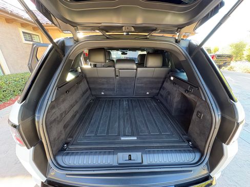 Used 2022 Land Rover Range Rover Sport HSE Dynamic image 12