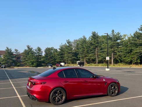 Used 2022 Alfa Romeo Giulia Quadrifoglio w/ Active Assist Plus Package image 22