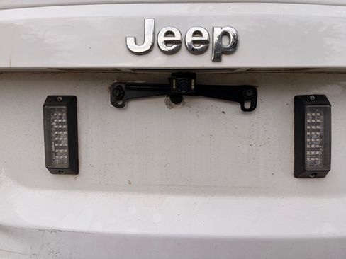 Used 2013 Jeep Compass Sport FWD image 6