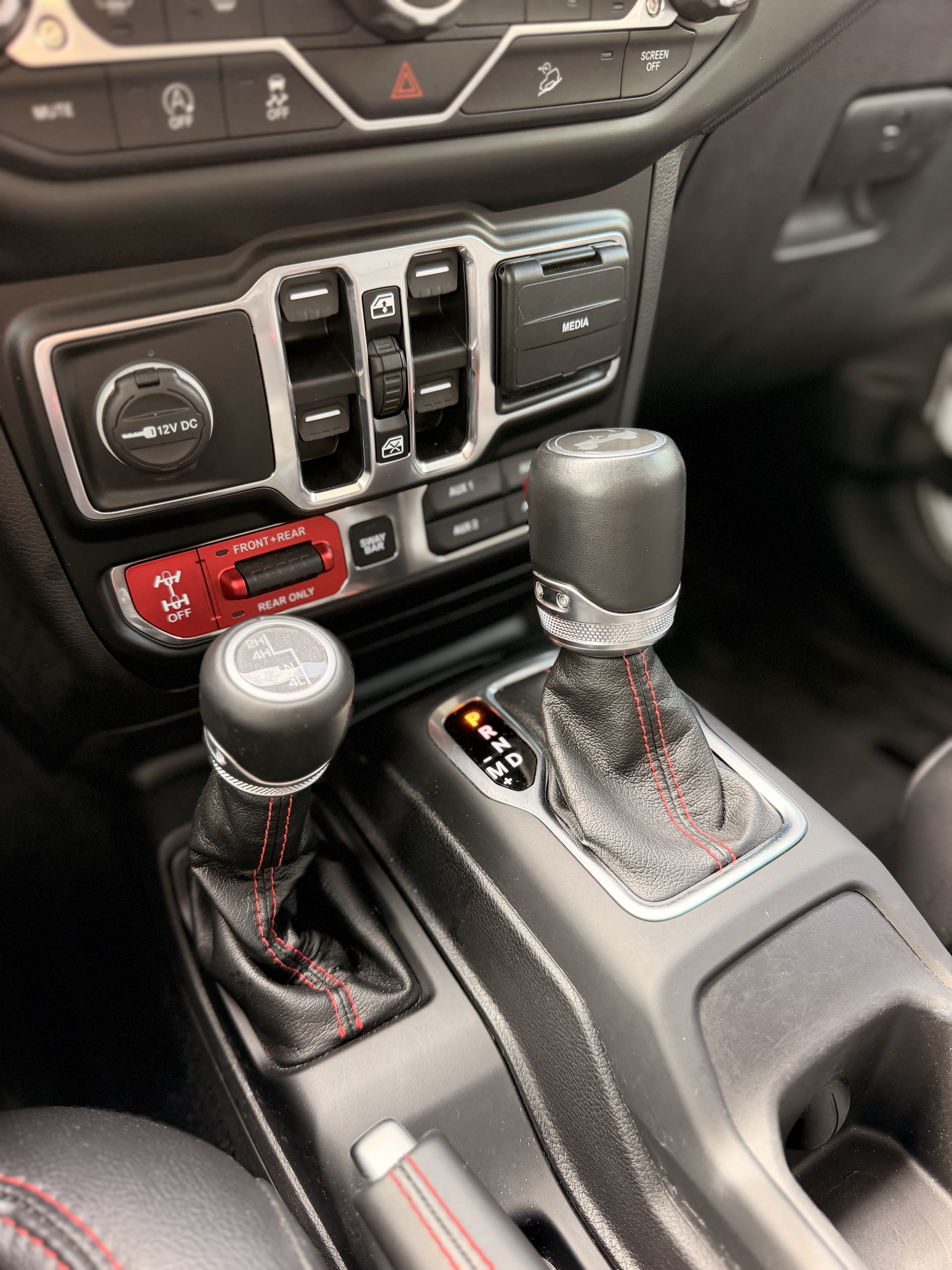 Used 2020 Jeep Wrangler Unlimited Rubicon AWD/4WD image 29