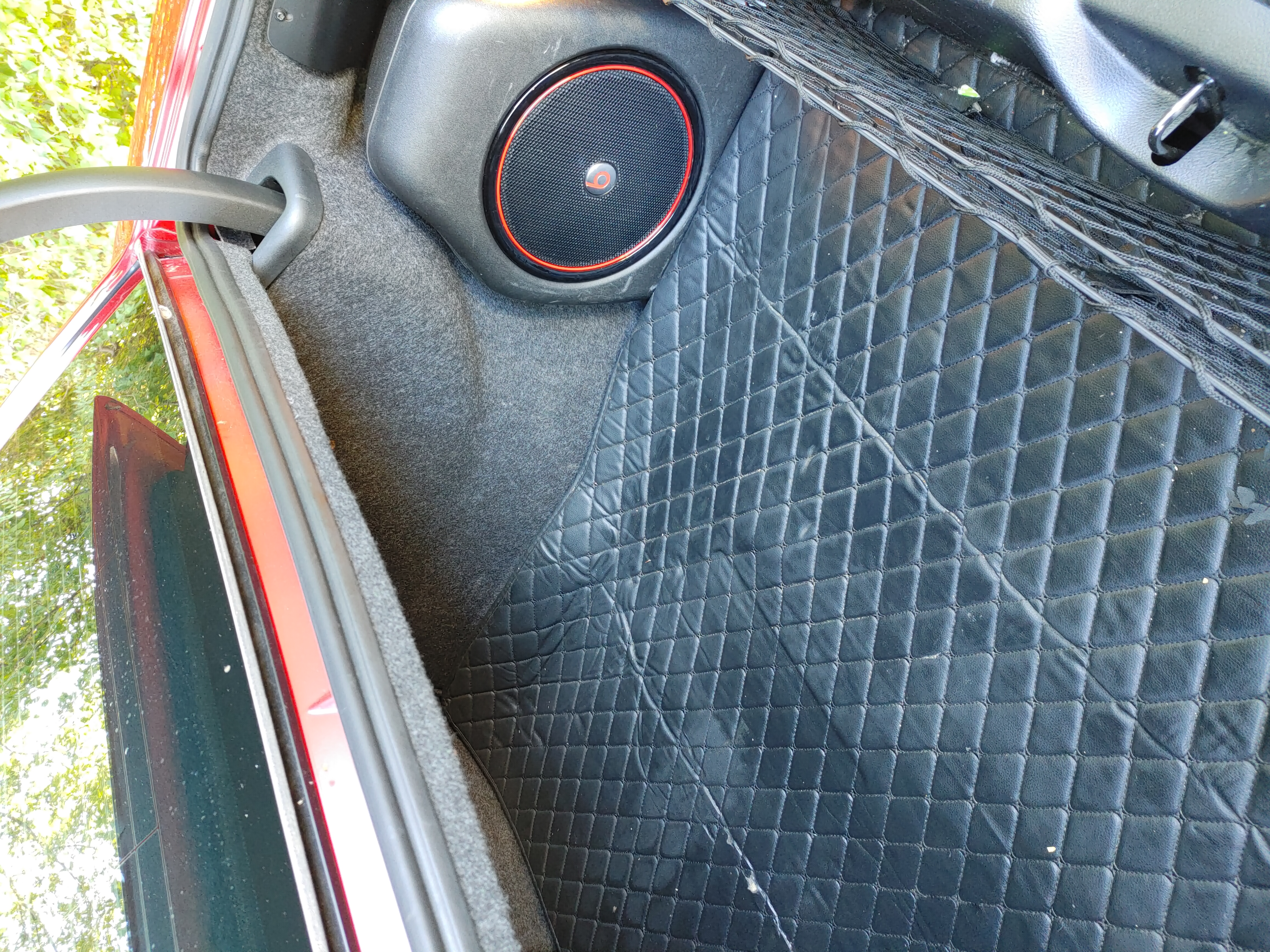 Used 2016 Chrysler 300 S RWD image 6