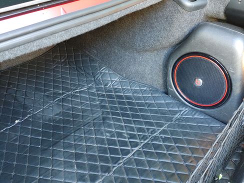 Used 2016 Chrysler 300 S image 6