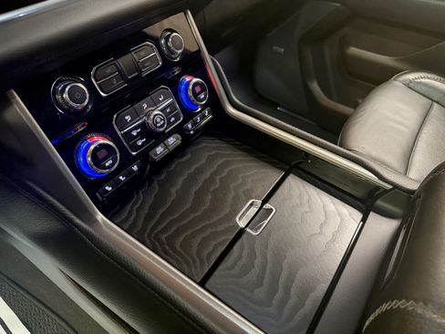 Used 2021 GMC Yukon XL Denali w/ Denali Ultimate Package image 13