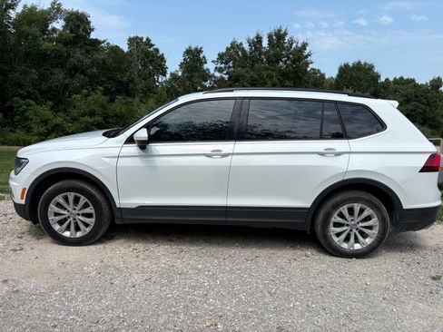 Used 2020 Volkswagen Tiguan S FWD image 1