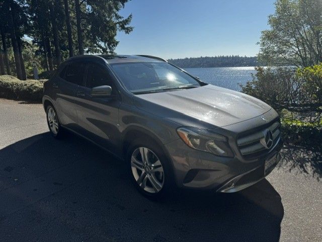 Used 2015 Mercedes-Benz GLA 250 4MATIC image 1