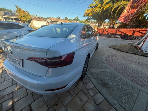 Used 2019 Volkswagen Jetta SE FWD image 21
