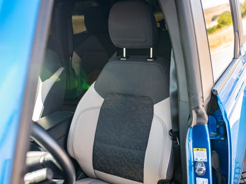 Used 2022 Ford Bronco Wildtrak image 14