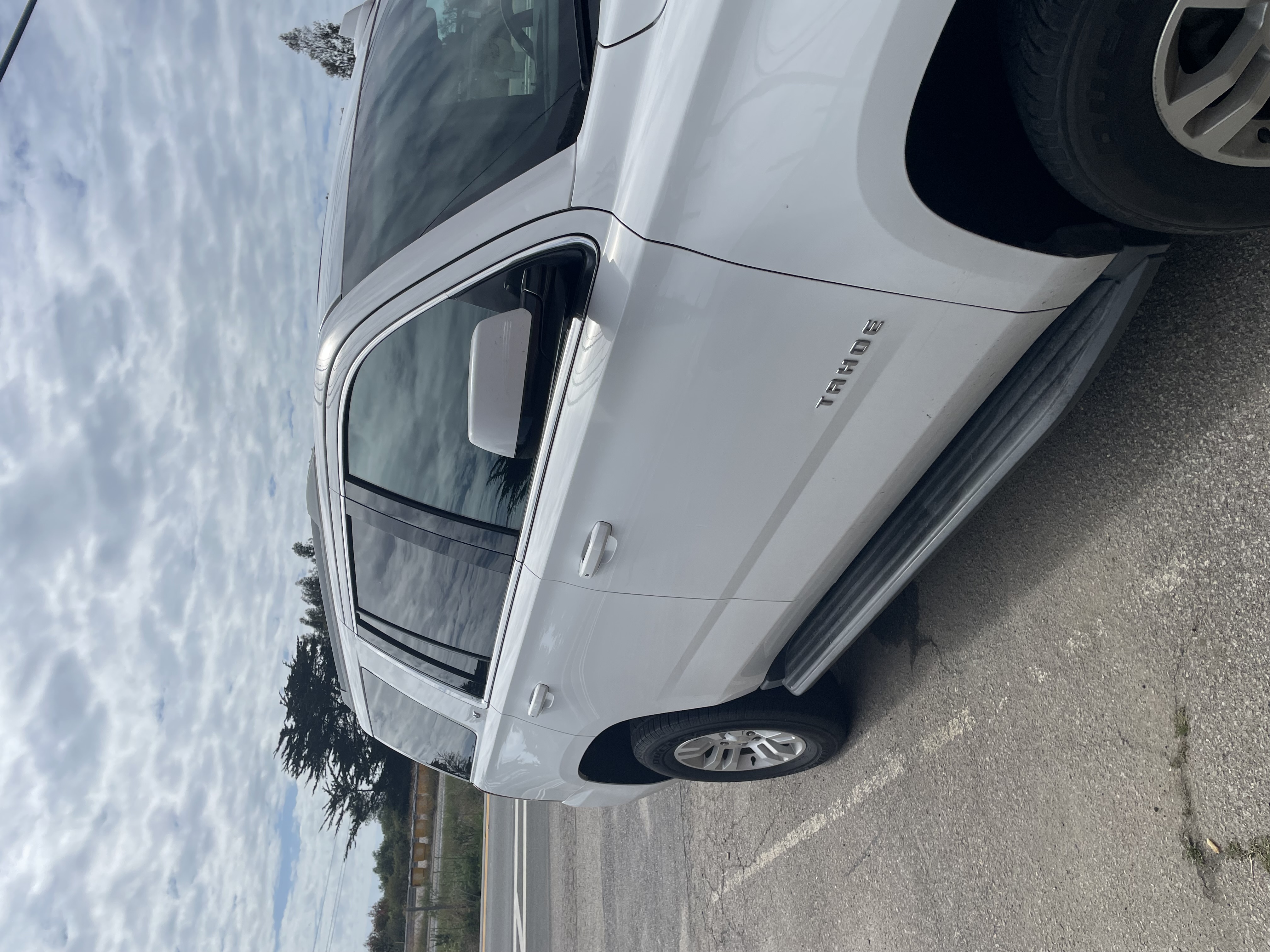 Used 2017 Chevrolet Tahoe LT AWD/4WD image 6
