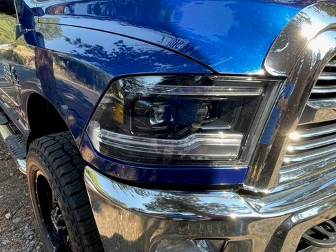 Used 2015 RAM 2500 Big Horn image 9