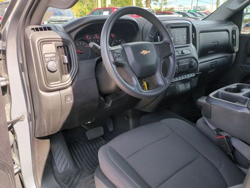 Used 2020 Chevrolet Silverado 1500 Custom w/ Infotainment Package image 5