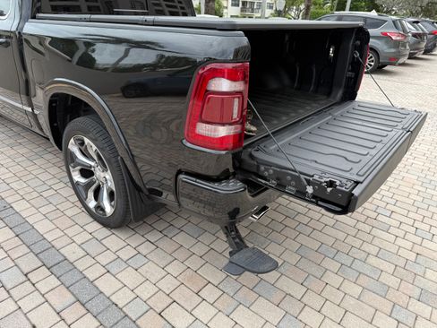 Used 2022 RAM 1500 Limited AWD/4WD image 21
