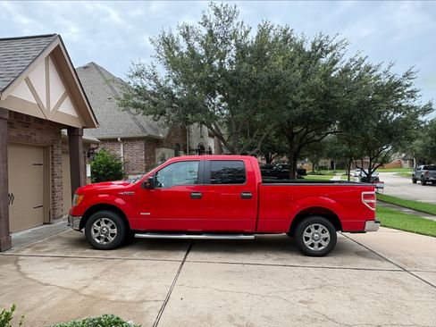 Used 2014 Ford F150 XLT w/ Equipment Group 302A Luxury RWD image 6