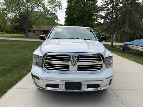 Used 2015 RAM 1500 Big Horn AWD/4WD image 2