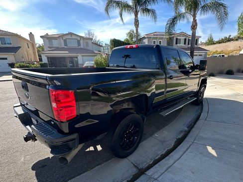 Used 2016 Chevrolet Silverado 2500 LT w/ Midnight Edition AWD/4WD image 9