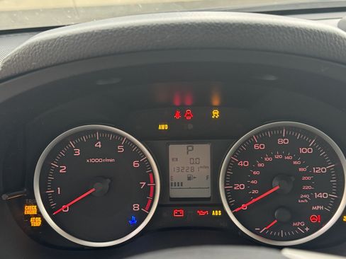 Used 2014 Subaru Crosstrek 2.0i Premium w/ Popular Package #2 image 16