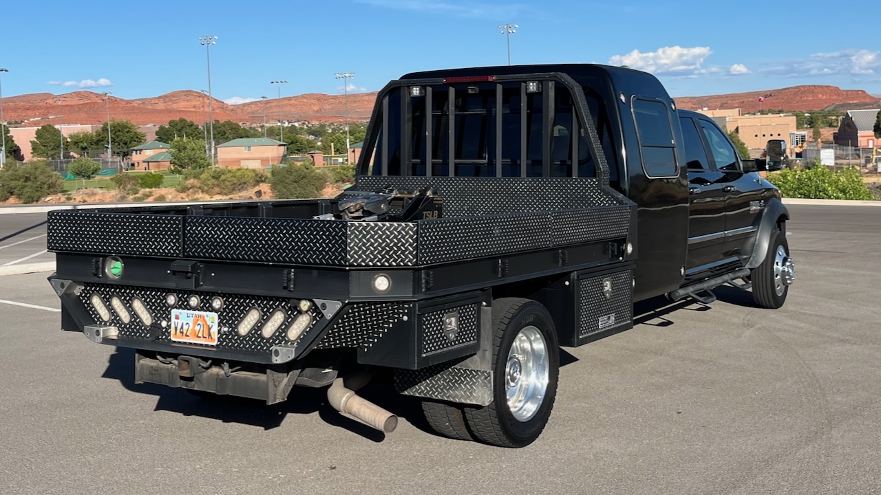 Used 2017 RAM 5500 Laramie AWD/4WD image 15