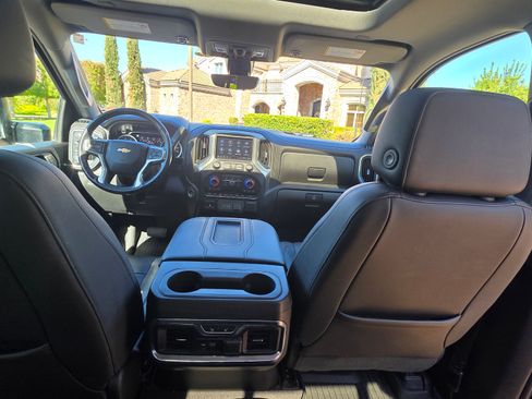 Used 2020 Chevrolet Silverado 2500 LTZ w/ LTZ Plus Package image 24