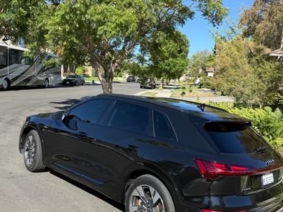Used 2021 Audi e-tron Premium w/ Convenience Plus Package