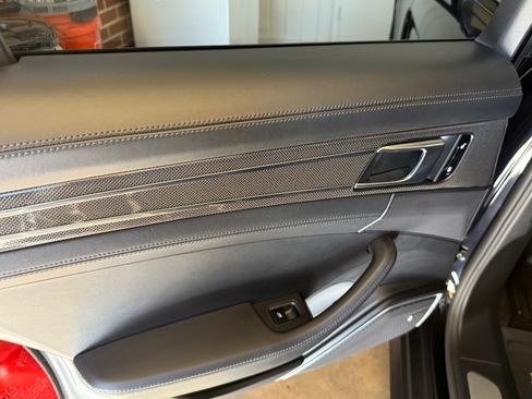 Used 2018 Porsche Panamera Turbo image 22