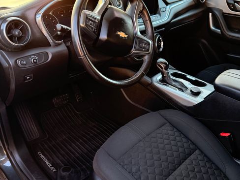 Used 2019 Chevrolet Blazer LT image 8