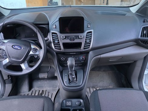 Used 2021 Ford Transit Connect XL image 9