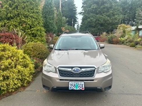 Used 2015 Subaru Forester 2.5i Premium image 6