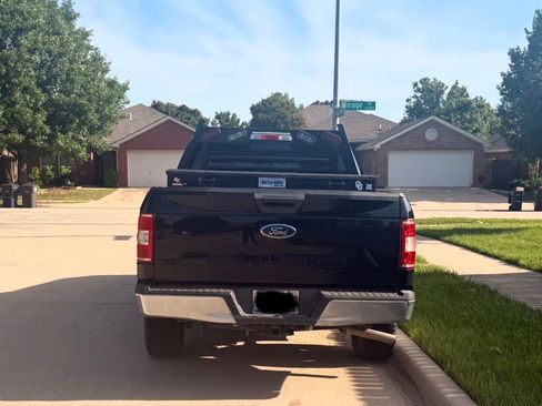 Used 2018 Ford F150 XLT AWD/4WD image 8