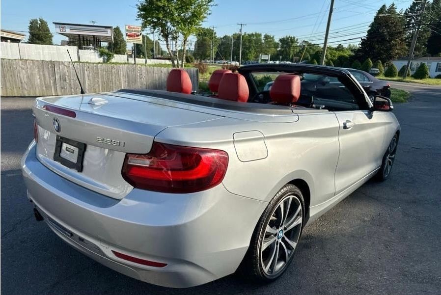 Used 2015 BMW 228i xDrive Convertible AWD/4WD image 4