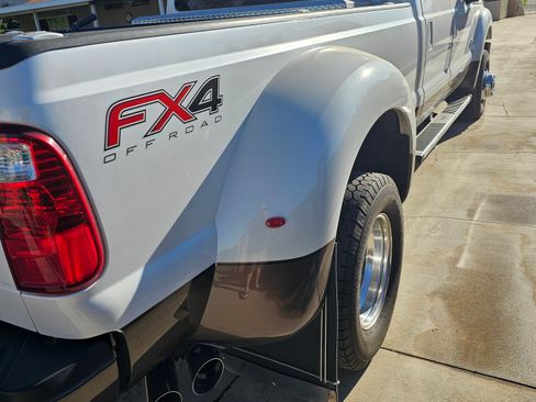 Used 2015 Ford F350 King Ranch w/ King Ranch w/Chrome Package image 2