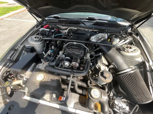 Used 2009 Ford Mustang Shelby GT500 RWD image 10