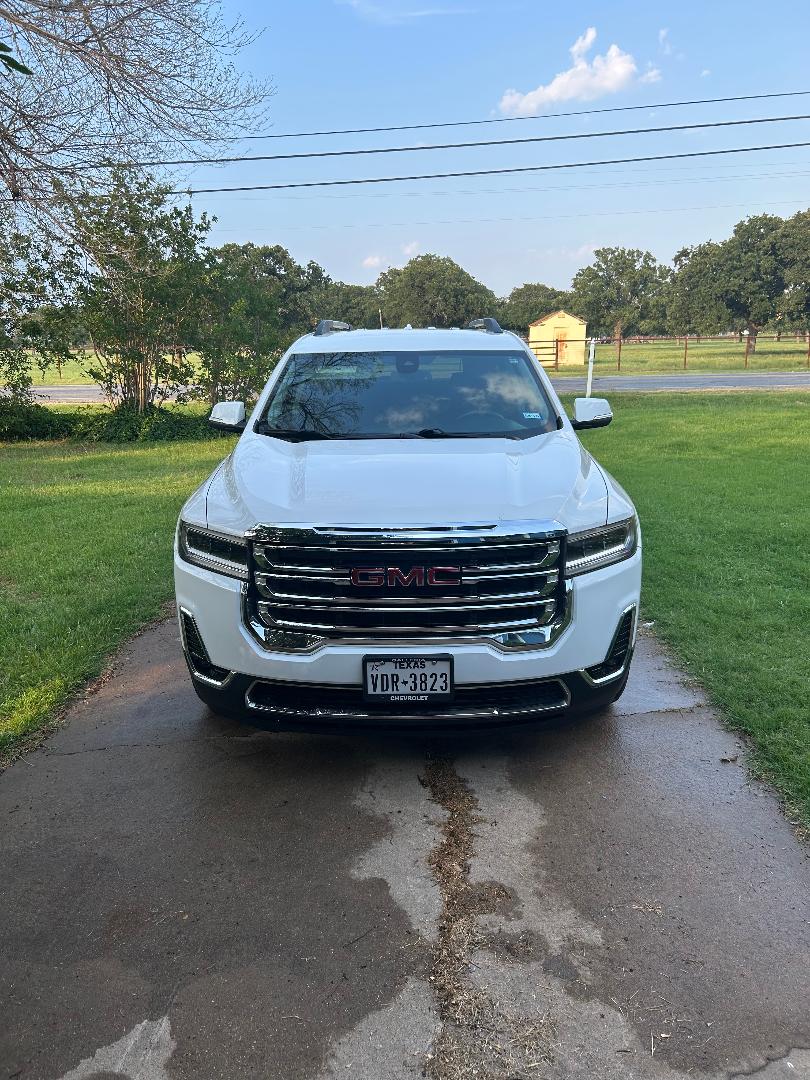 Used 2023 GMC Acadia SLT FWD image 10