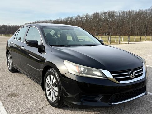 Used 2015 Honda Accord LX image 9