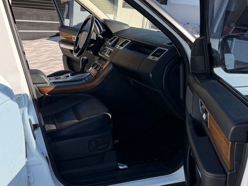 Used 2012 Land Rover Range Rover Sport HSE image 14
