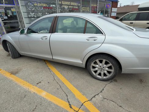 Used 2007 Mercedes-Benz S 550 image 4