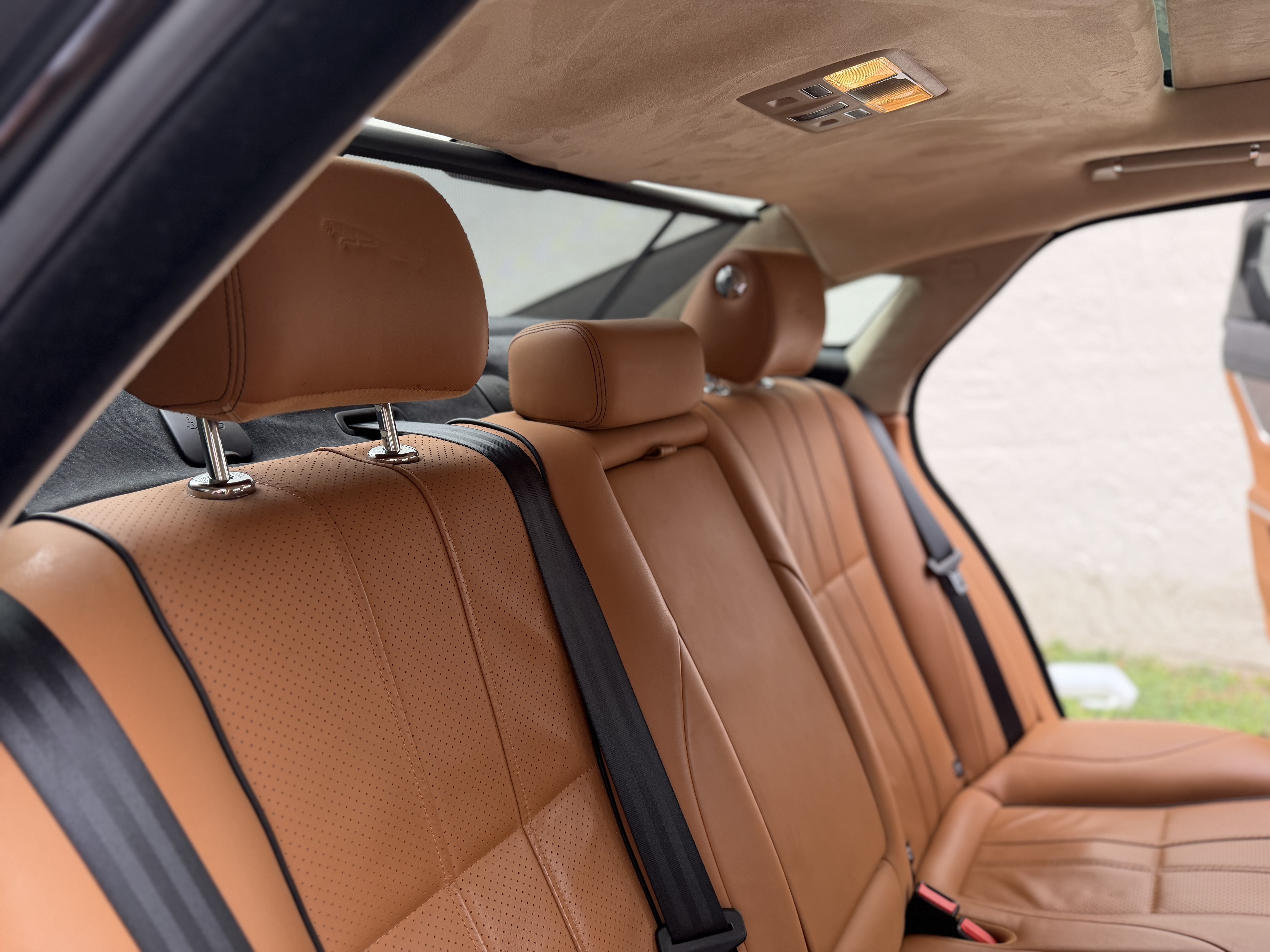Used 2012 Jaguar XJ L RWD image 18