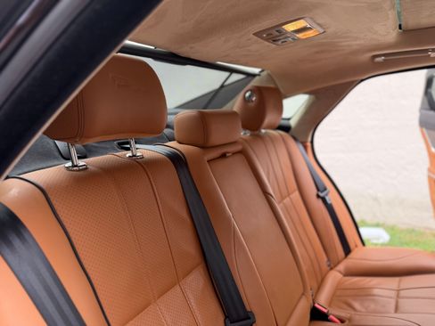 Used 2012 Jaguar XJ L RWD image 18
