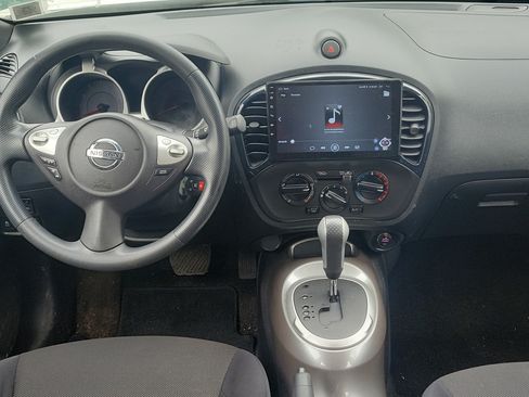 Used 2013 Nissan Juke S image 5