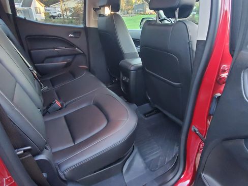 Used 2019 Chevrolet Colorado ZR2 w/ ZR2 Dusk Special Edition image 19