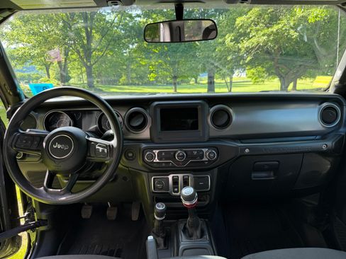 Used 2023 Jeep Wrangler Sport w/ Dual Door Group (Lowers Only) AWD/4WD image 8