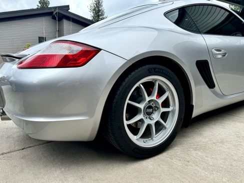 Used 2006 Porsche Cayman S image 10