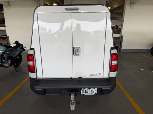 Used 2025 Ford Maverick XLT w/ Equipment Group 301A AWD/4WD image 4