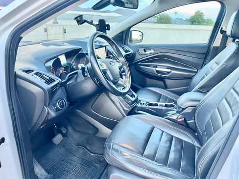 Used 2015 Ford Escape Titanium AWD/4WD image 12