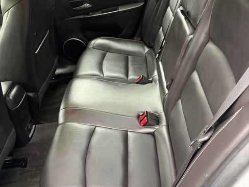 Used 2014 Chevrolet Cruze Diesel image 12