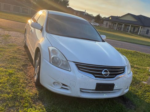 Used 2012 Nissan Altima 2.5 S image 3