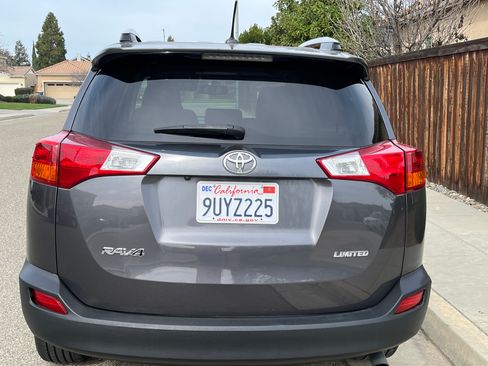 Used 2013 Toyota RAV4 Limited image 4